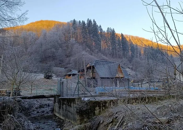 Pustirnik Dom wakacyjny Rachów