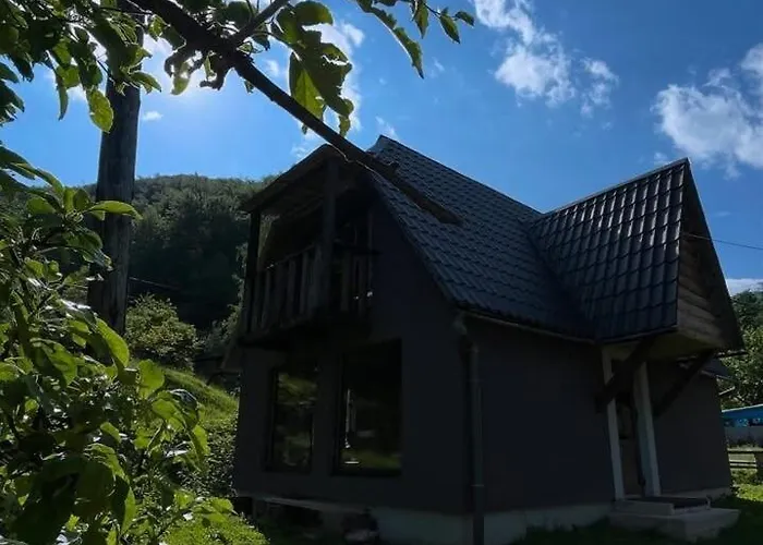 Pustirnik Dom wakacyjny Rachów